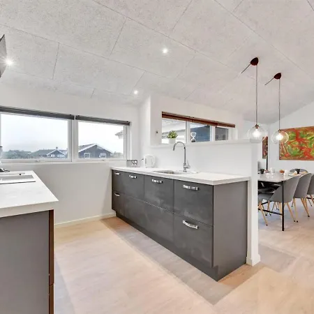 Tola - 450m From The Sea In Western Jutland By Interhome Bjerregård