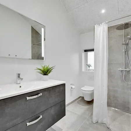 Feriehus Tola - 450m From The Sea By Interhome