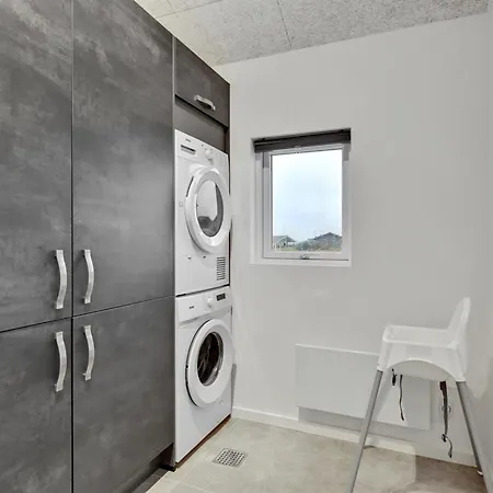 Tola - 450m From The Sea By Interhome