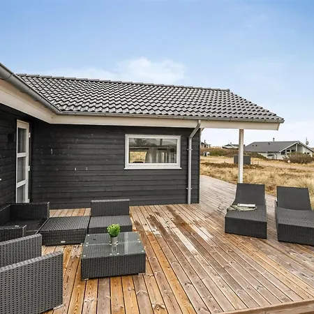 Tola - 450m From The Sea By Interhome Feriehus Bjerregård