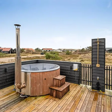 Feriehus Tola - 450m From The Sea By Interhome *